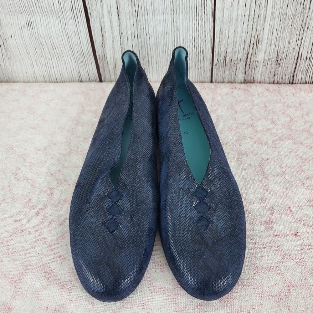 Thierry Rabotin Grace  Slip On Low Wedge Snake Print Shoes Size 42 US 11.5